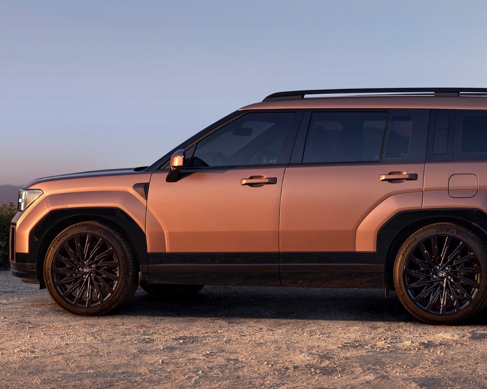 Sleek Exterior Design