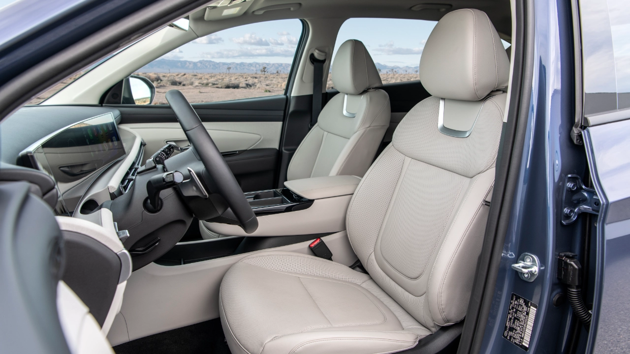 vue de l'habitacle d'un Hyundai Tucson N Line 2026